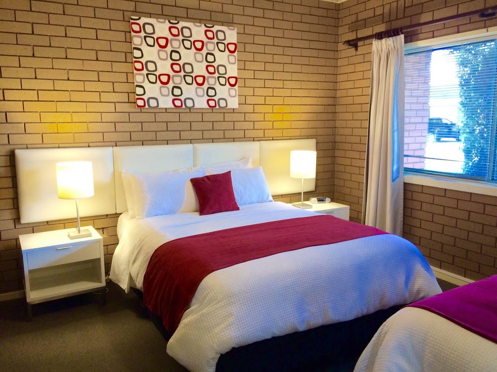 Parkview Motor Inn And Apartments وانغاراتتا المظهر الخارجي الصورة
