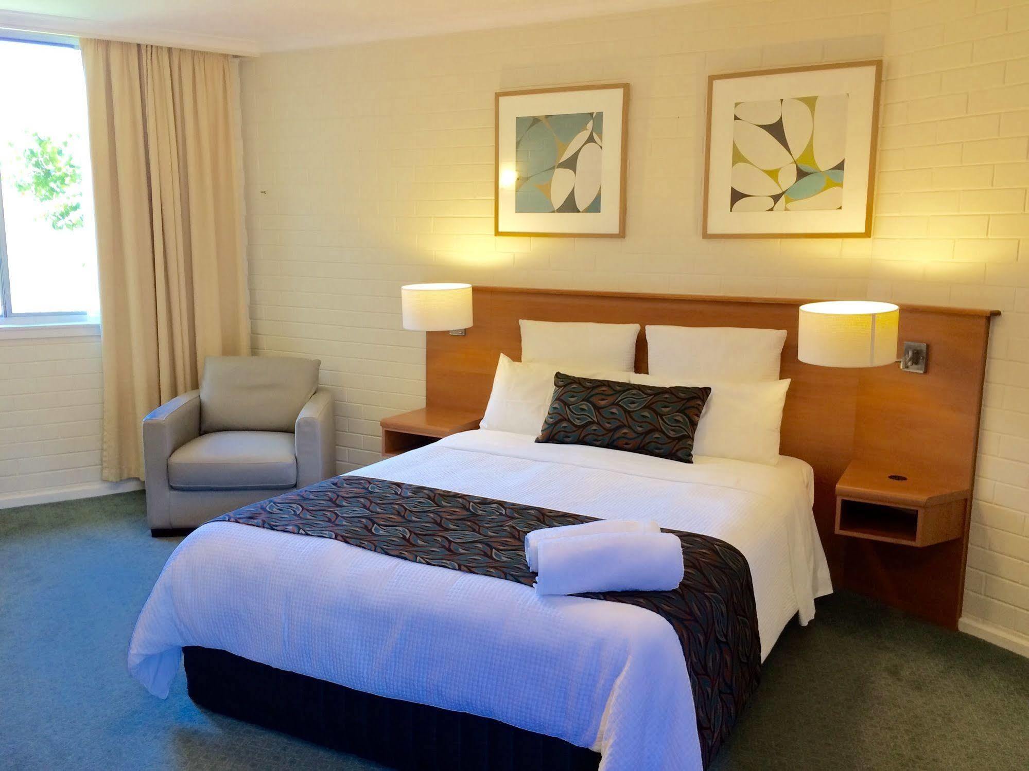 Parkview Motor Inn And Apartments وانغاراتتا المظهر الخارجي الصورة
